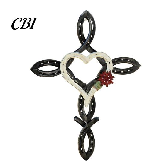 Decorative Horseshoe Wall Cross Metal Heart Decor, Hanging Art, Outdoor Entrance Decoration Cross, Rustic Spiritual Art Sculpture for Farmhouse Garden