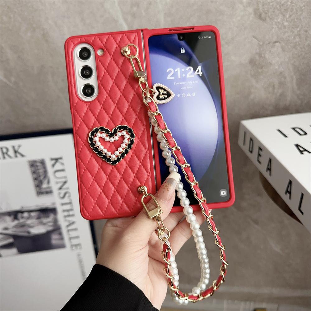Leather Love Heart Hand Chain Case For Samsung Z Fold 5 4 3 Pearl Cover For Galaxy Z fold 4 z fold3 Soft Shockroof Case