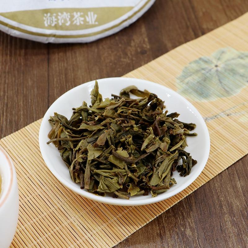 2017 г., 500 г, сырой чайный торт из пуэра HAIWAN Brand Old Comrade Deep Mountain Old Tree