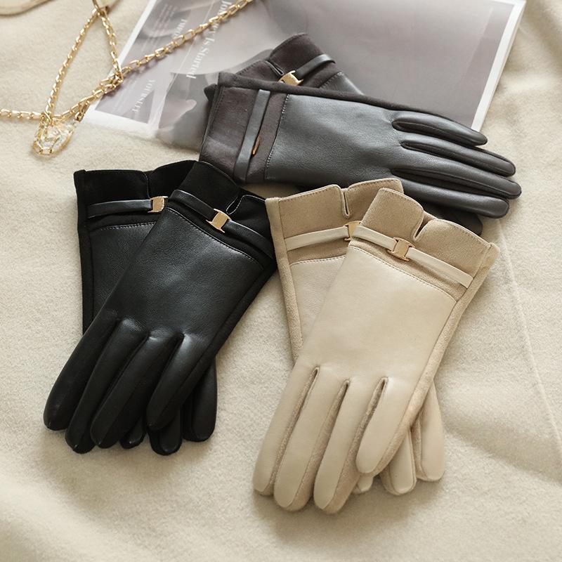 Женские зимние замшевые перчатки с функцией сенсорного экрана — теплые, на бархатной подкладке, идеально подходят для активного отдыха и вождения.