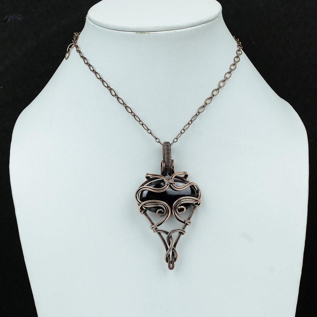 Подвеска из сугилита, медная проволочная обертка, подвеска ручной работы из настоящего драгоценного камня, проволочная обертка, ювелирные изделия из сугилита, подарок для нее, красивые медные украшения