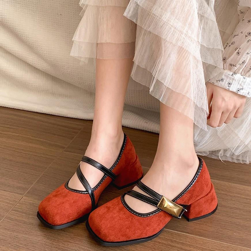 Модный темперамент французского ретро квадратная голова толстый каблук легкий рот одинарные туфли женские 2025 новые весна и осень увеличение роста туфли Мэри Джейн