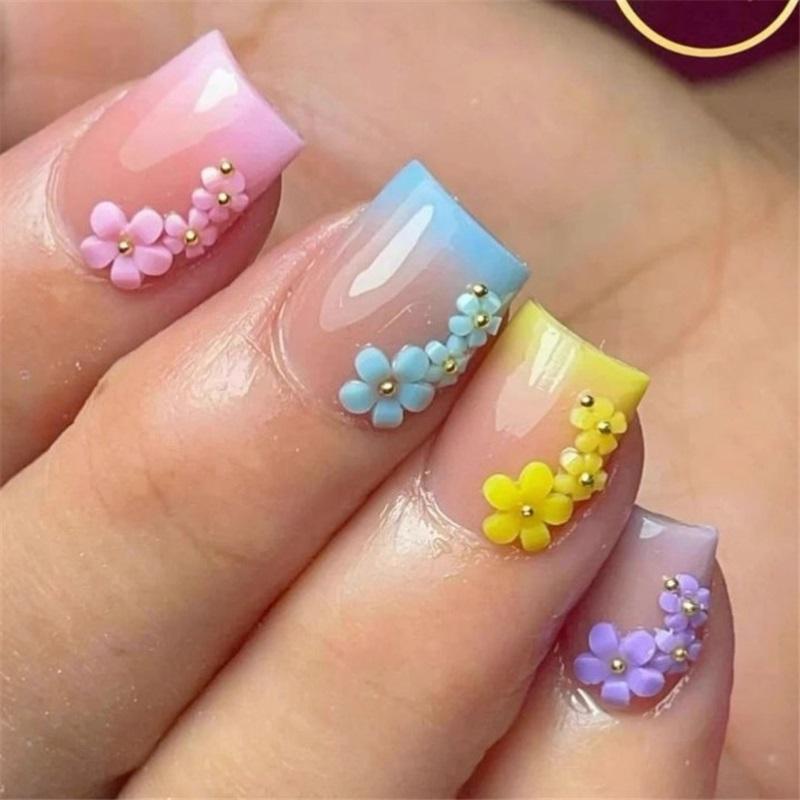 Fresh And Colorful Cute Flower Manicure Short Style Removable Wearable Fake Nails French Style Wearable Manicure Nails