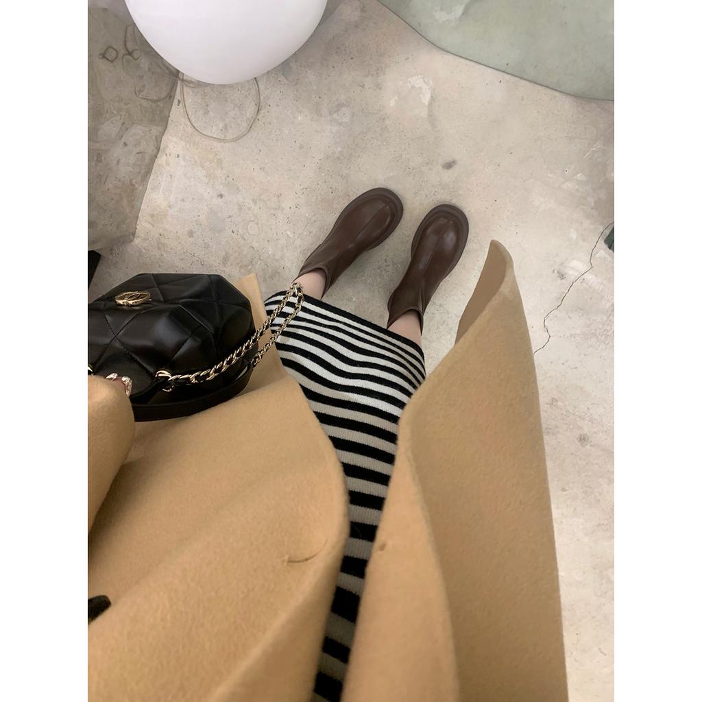 Foreign Skinny Boots Women's Short Boots Black Autumn and Winter Round Head Boots Thick-soled Martin Boots Thick Heel Elastic Single Boots