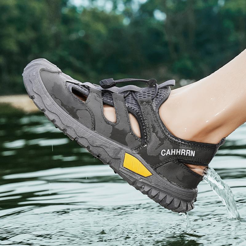 Wading Shoes Spring 2025 Men's Driving Outdoor Breathable Non-slip Bag Head Quick-drying Casual Beach Sandals