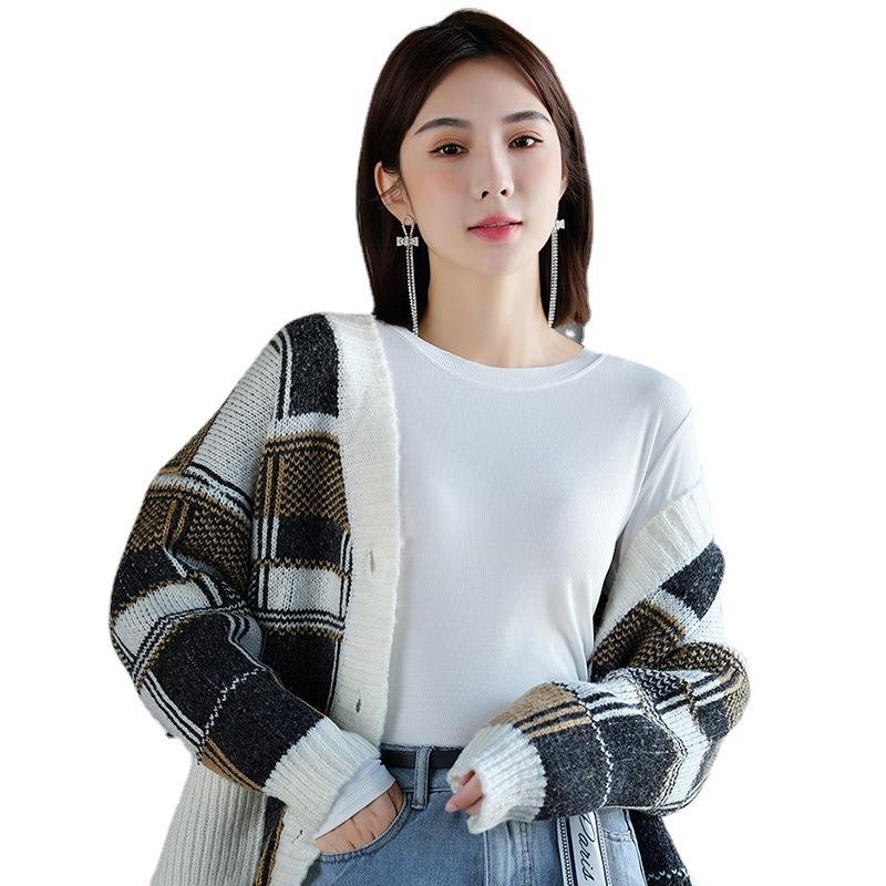 Long Sleeved Base Shirt for Women's Autumn and Winter Interior Wear