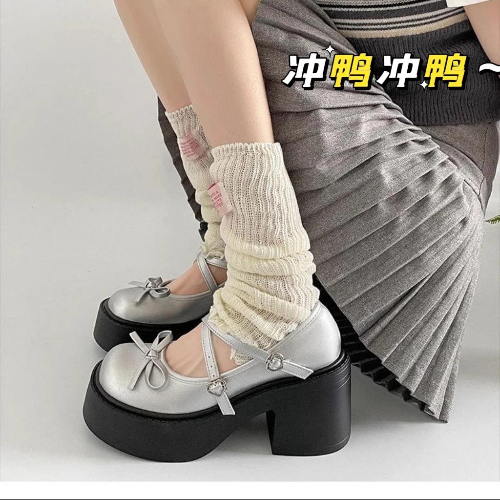 Мода 2024 Новые женские туфли на каблуке, туфли Мэри Джейн на среднем каблуке, модная верхняя одежда, круглый носок, прорезная пряжка, женская обувь Zapatos