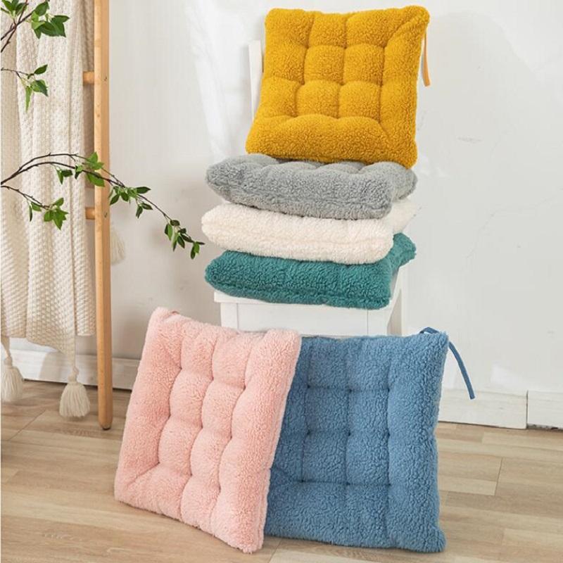 40/50cm Winter Plush Cushion Solid Color Lamb Chair Seat Cushion Pouf Tatami Room Office Car Seat Butt Pad Thicken Floor Cushion