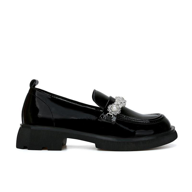 Маленькие кожаные туфли на блочном каблуке ручной работы с круглым носком и кристаллами и цветком, женские лоферы большого размера