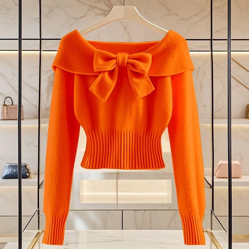 New Autumn Winter Style Fashionable Sweater Top for Women with Unique and Beautiful Soft and Glutinous Inner Short Sweater