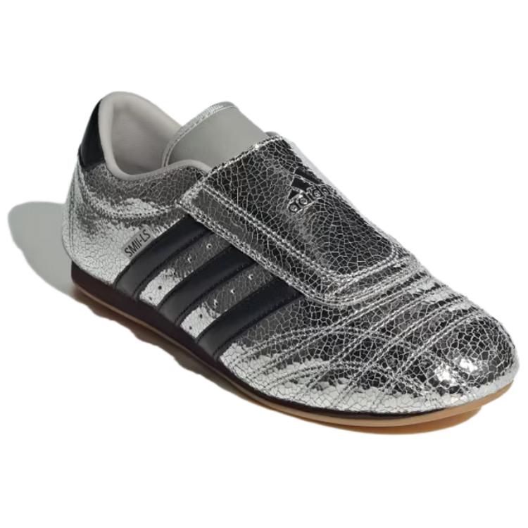 adidas Кроссовки женские Taekwondo Silver Metallic Black Core-Black Gum JH9664