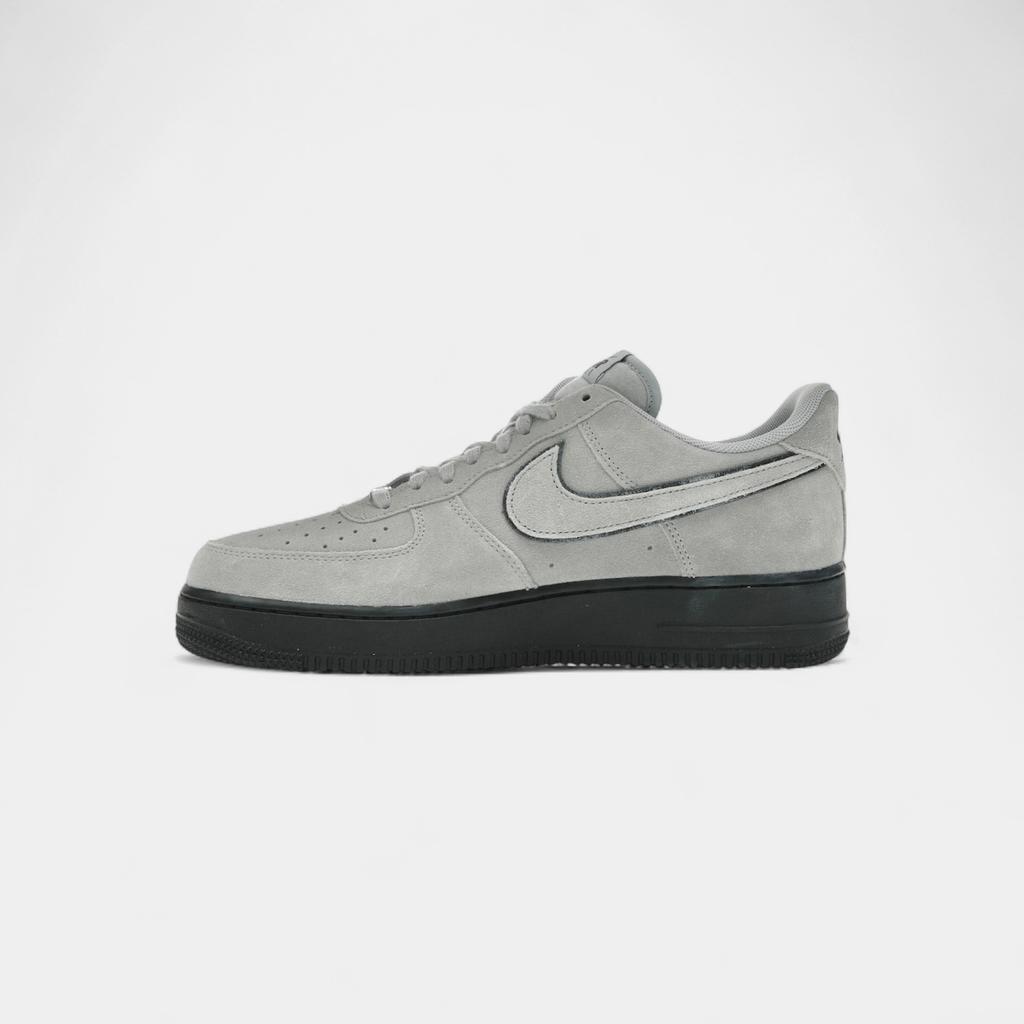 Nike Air Force 1 Low '07 LV8 Светло-серый замшевый черный