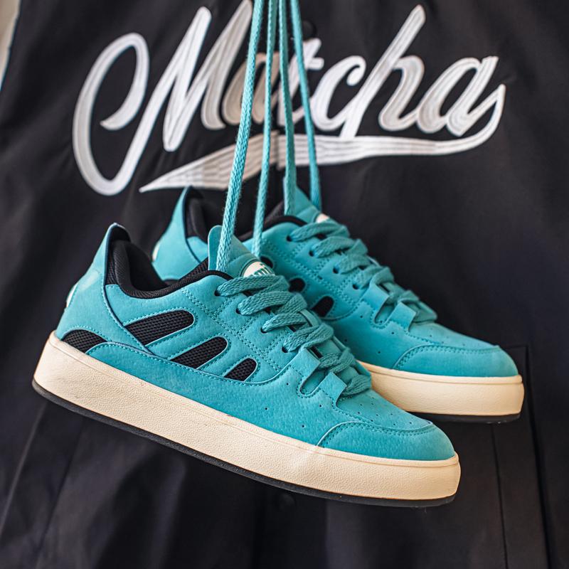 Men Casual Low Top Board Sneakers Sizes 39-44