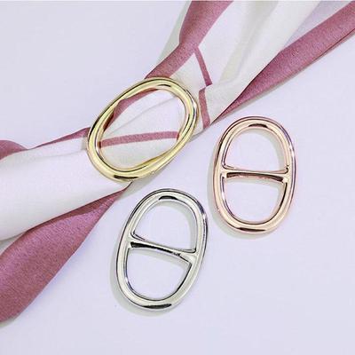 Роскошная шелковая пряжка для шарфа и шали: Элегантные аксессуары с D-кольцом и узлом