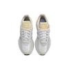 adidas Женские кроссовки Retropy F2 White Blue Dawn Core-белые, почти-желтые, HQ1988