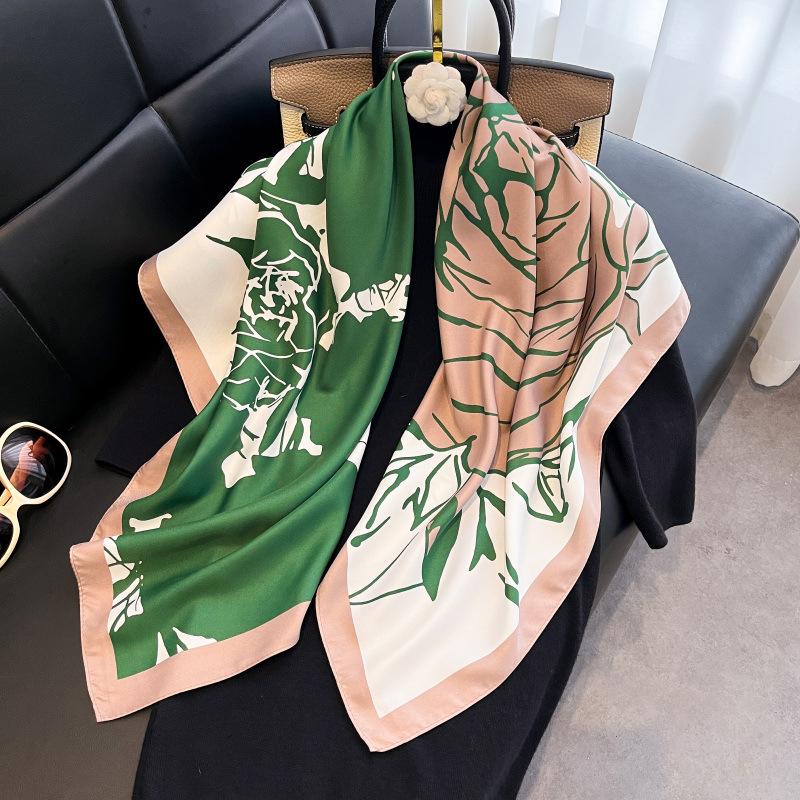 Retro 91 square scarf twill silk printing Korean version girls silk scarf summer and autumn imitation silk decorative gift scarf