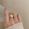 Кольцо с бабочкой из перламутра для женщин, с мягким характером, для пожилых людей, универсальное кольцо на указательный палец, повседневное, изящное, минималистичное украшение.