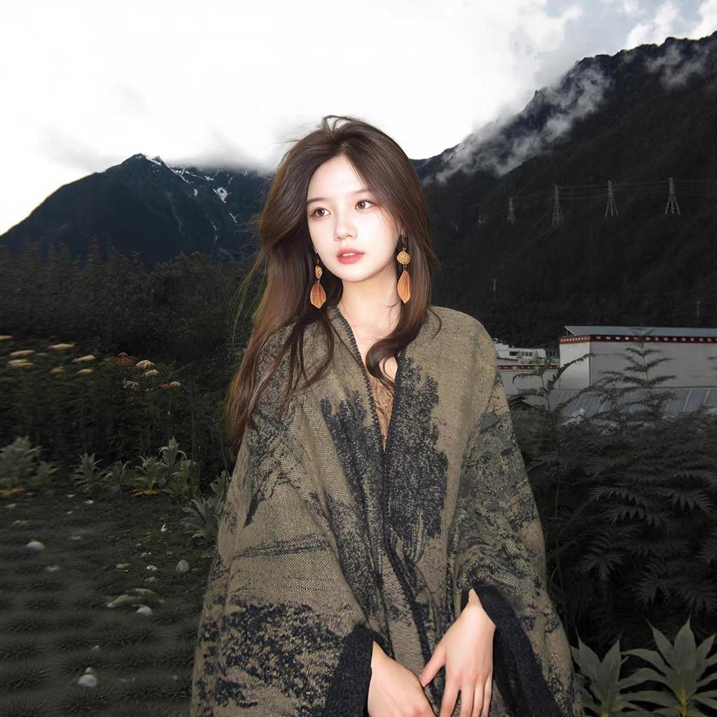Kawanishi Women's Yunnan Ethnic Shawl: Autumn/Winter Cloak & Scarf for Tibet Seaside Outfits