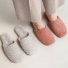 Модные Удобные Теплые Плюшевые Хлопковые Тапочки для Спальни Женские Модные Тапочки для Дома с Круглым Носком на Плоской Подошве Легкие Мягкие Брендовые Дизайнерские Туфли