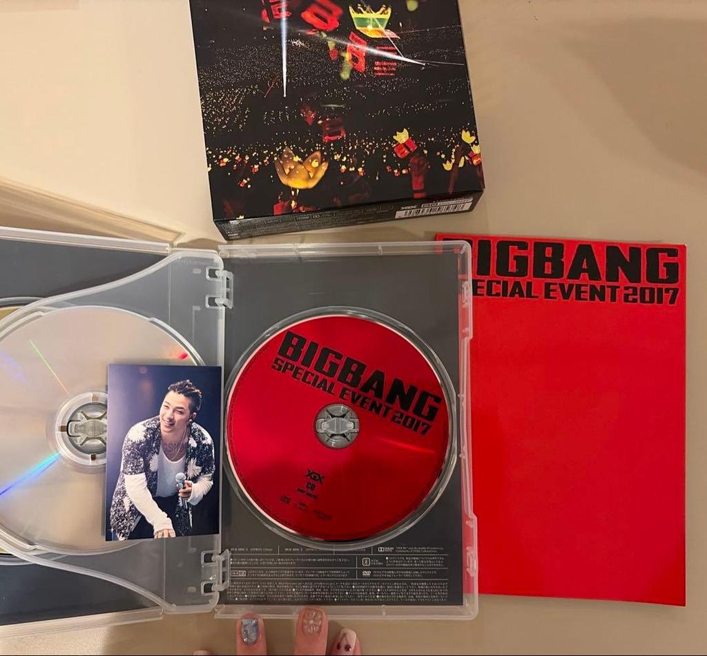 [Б/У] BIGBANG 2017 DVD Ограниченное первое издание с фотокарточкой G-DRAGON