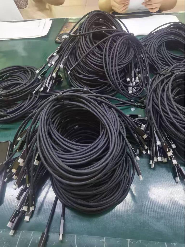 Кабель Thunderbolt 5 TYPE-C, Высокоскоростной 120 Гбит/с, Полнофункциональный, В наличии