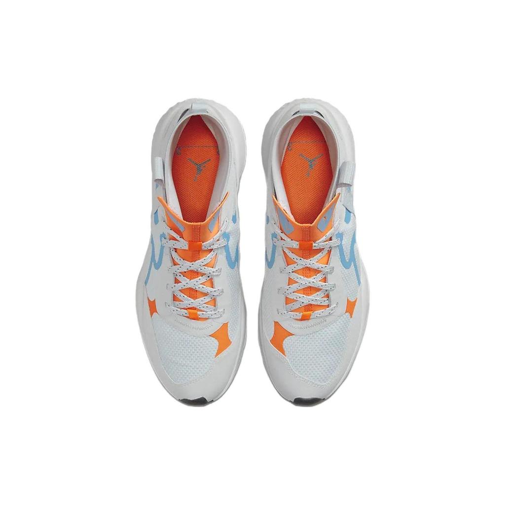 Air Jordan Delta 3 Mid Чистый платиновый Шамбре Тотальный оранжевый DR7614-004