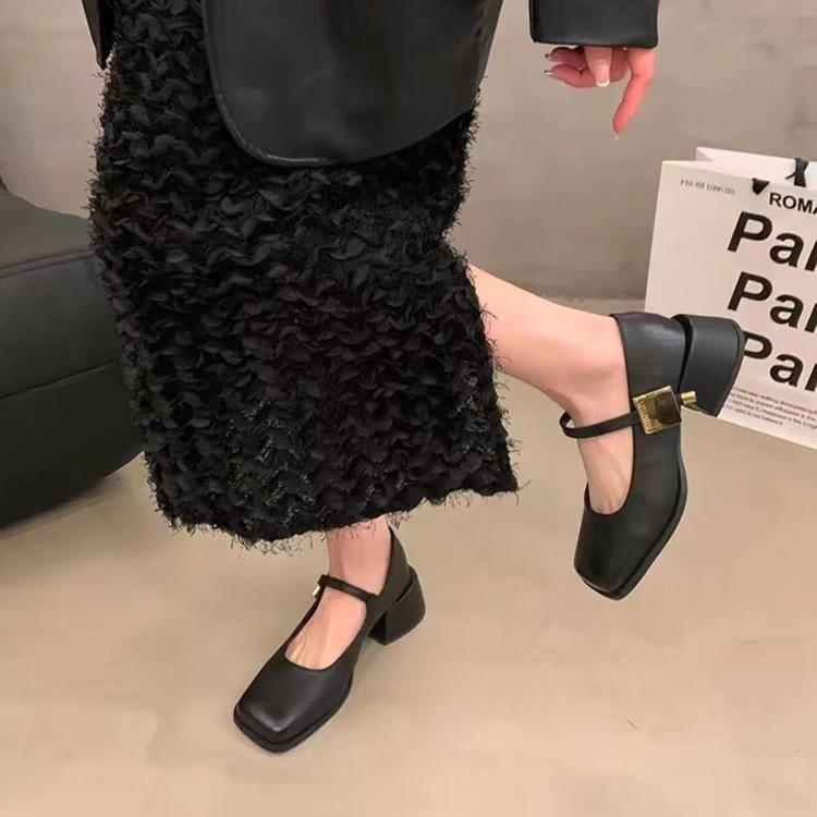 Туфли на толстом каблуке, женские весенние туфли на высоком каблуке, ретро-туфли с квадратной головкой и пряжкой в виде слова, женские туфли Мэри Джейн