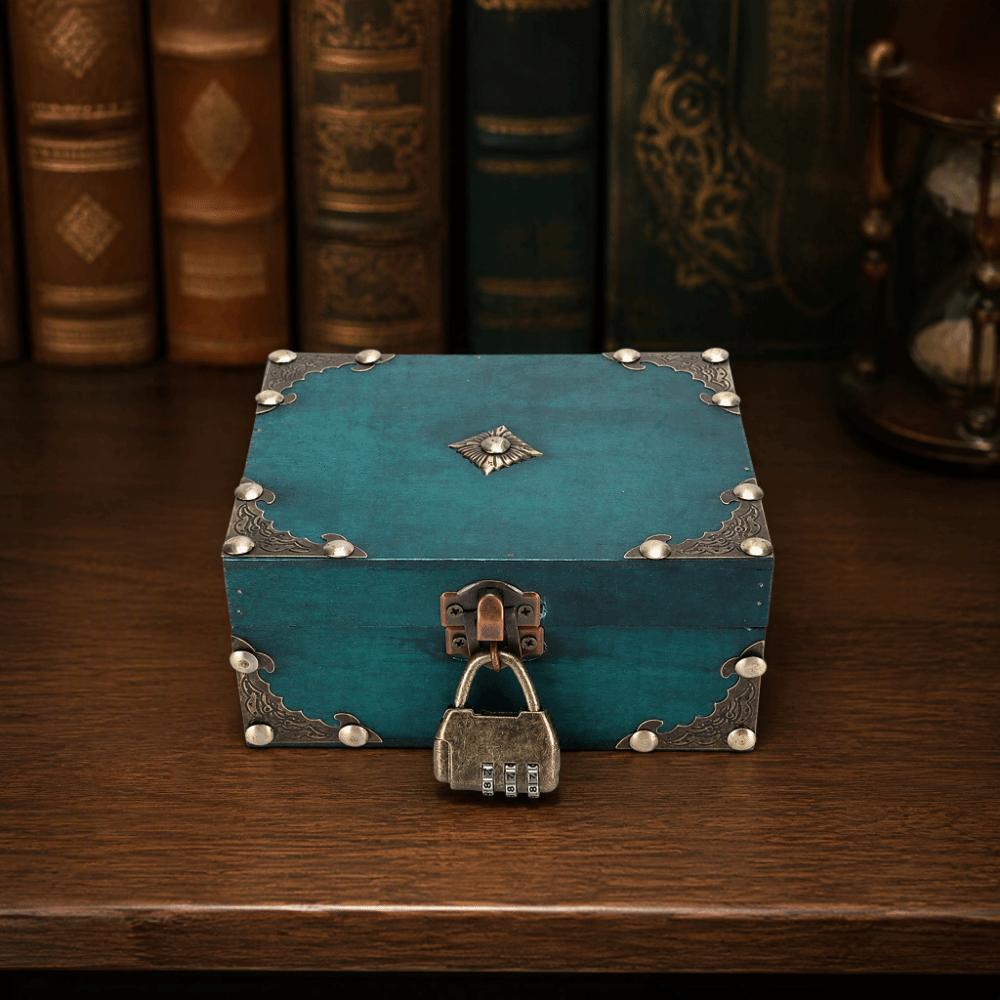 Wooden Vintage Jewelry Box Exquisite Finish Treasure Chest Box Collectibles Display