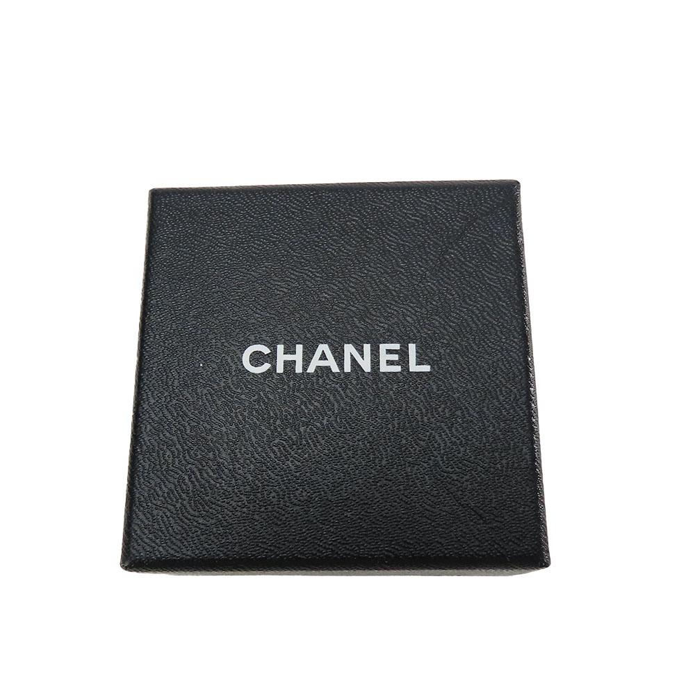 Б/у Серьга CHANEL Знак COCO металл 9г золото Аксессуары