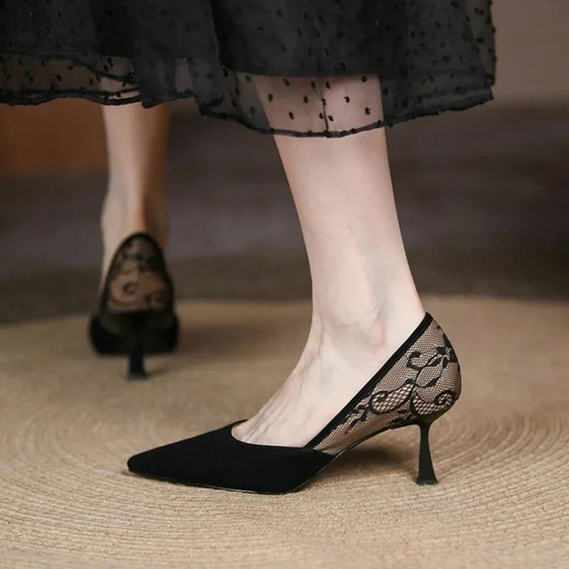 Туфли на высоком каблуке с заостренным носком 2024 года, африканские женские туфли на шнуровке, сексуальные туфли-лодочки, без застежек, шипы, последние модели черного, бордового, весеннего бархата