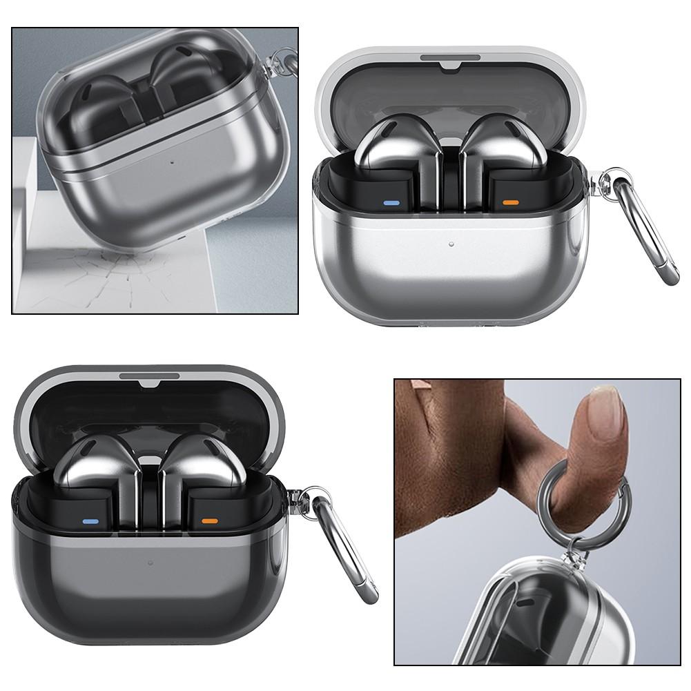 Мягкий силиконовый чехол для Samsung Buds 3 Pro с креплением-брелоком и доступом к порту зарядки