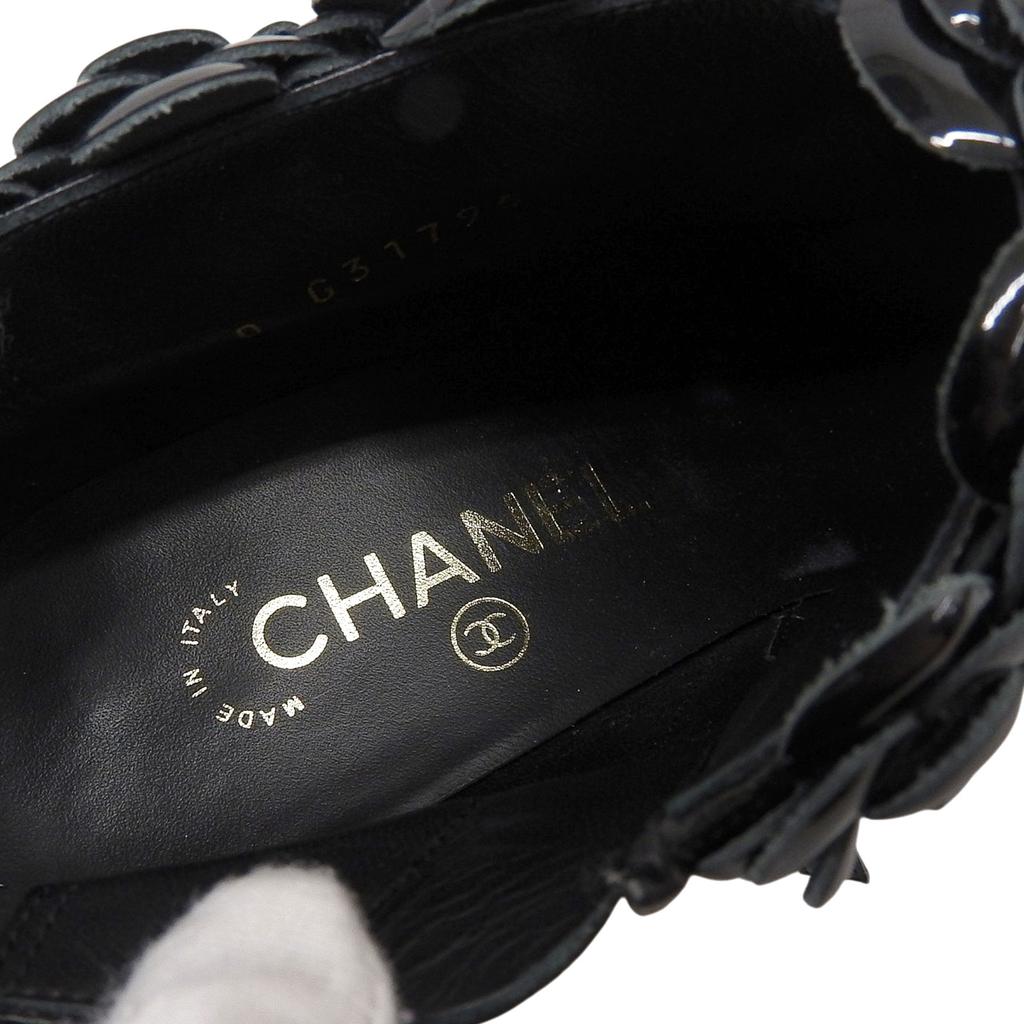 Great CHANEL Ankle boots black leather Women 38.5 G31795 Used
