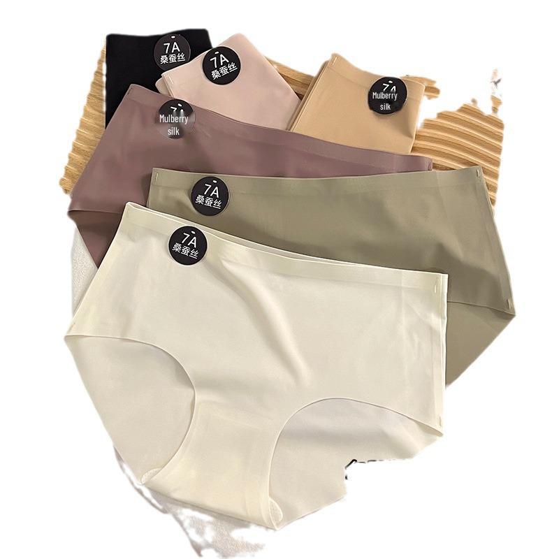 "[Новинка] Бесшовные трусы из шелка Mulberry со средней посадкой: Мягкое антибактериальное нижнее белье для девочек.