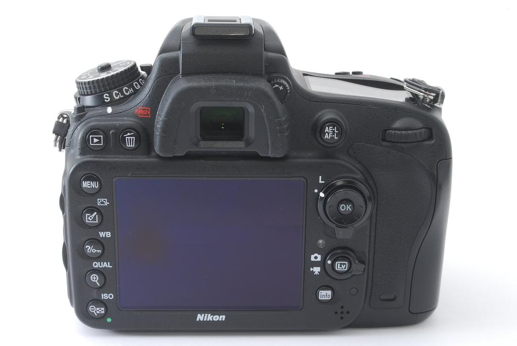 Nikon Цифровая зеркальная фотокамера D610