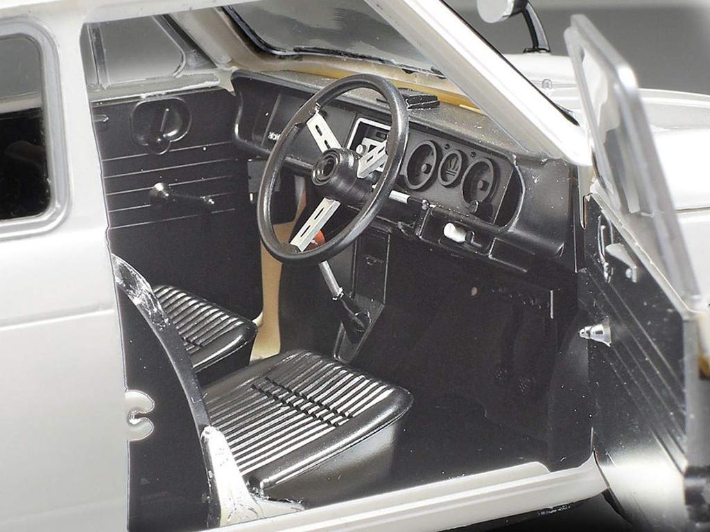 Tamiya Challenger Series Honda N III 360 Plastic Model 10010 1/18 No.10