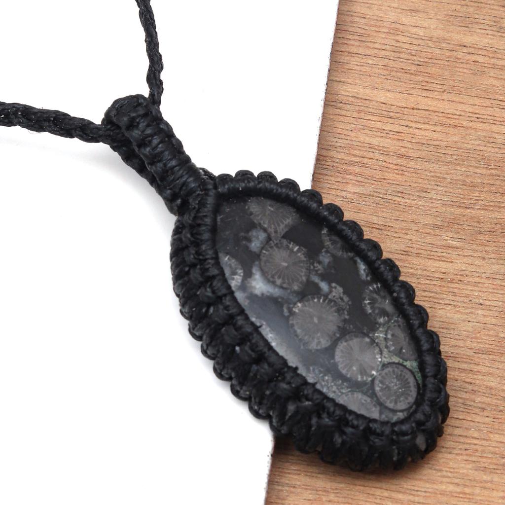 Черный ископаемый драгоценный камень, нить Holloween Gifted Jewelry Macrame Ожерелье 20-32 дюйма