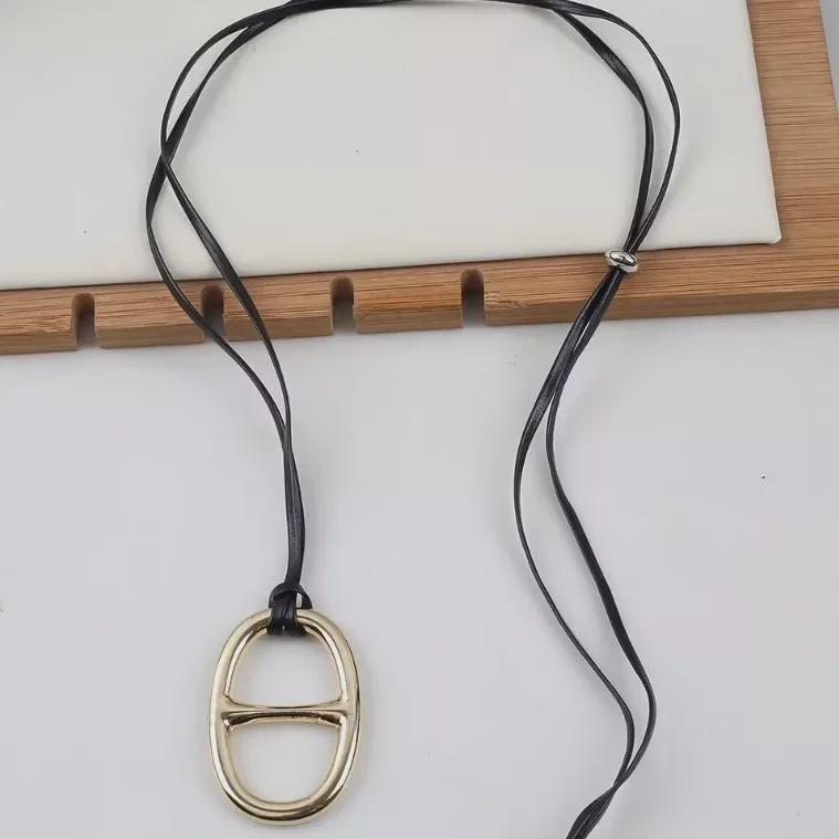 European and American Pig Nose Pendant Leather Necklace - Fashionable, Simple, All-Match Long Sweater Chain for Women