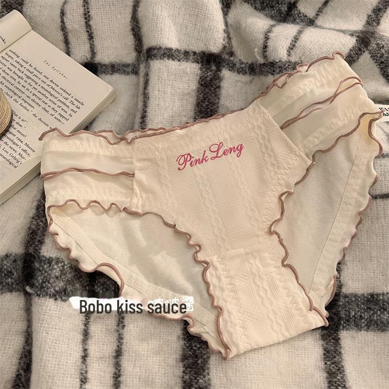 2024 Mid-Waist Japanese Style Sexy Briefs with Hollow Design and Pure Cotton Crotch