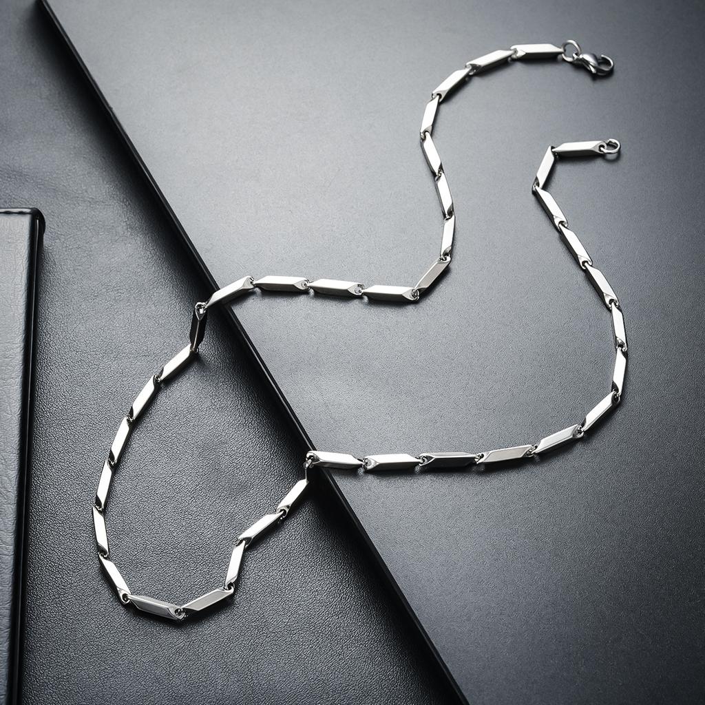 Titanium steel bamboo-shaped diamond necklace for men, trendy and versatile collarbone chain for women, simple and unique, high-end niche jewelry