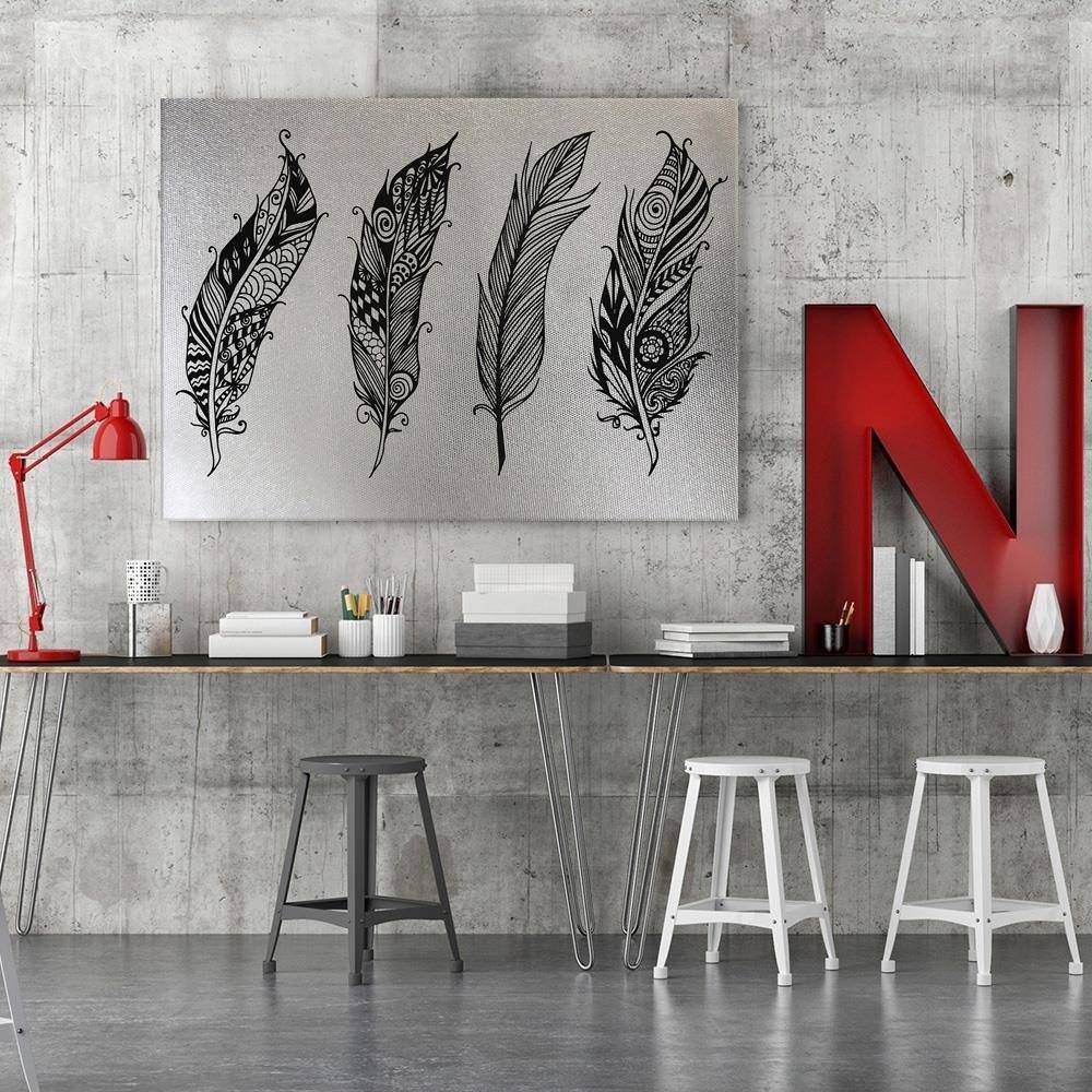 Feeby Холст, Четыре серебристых пера