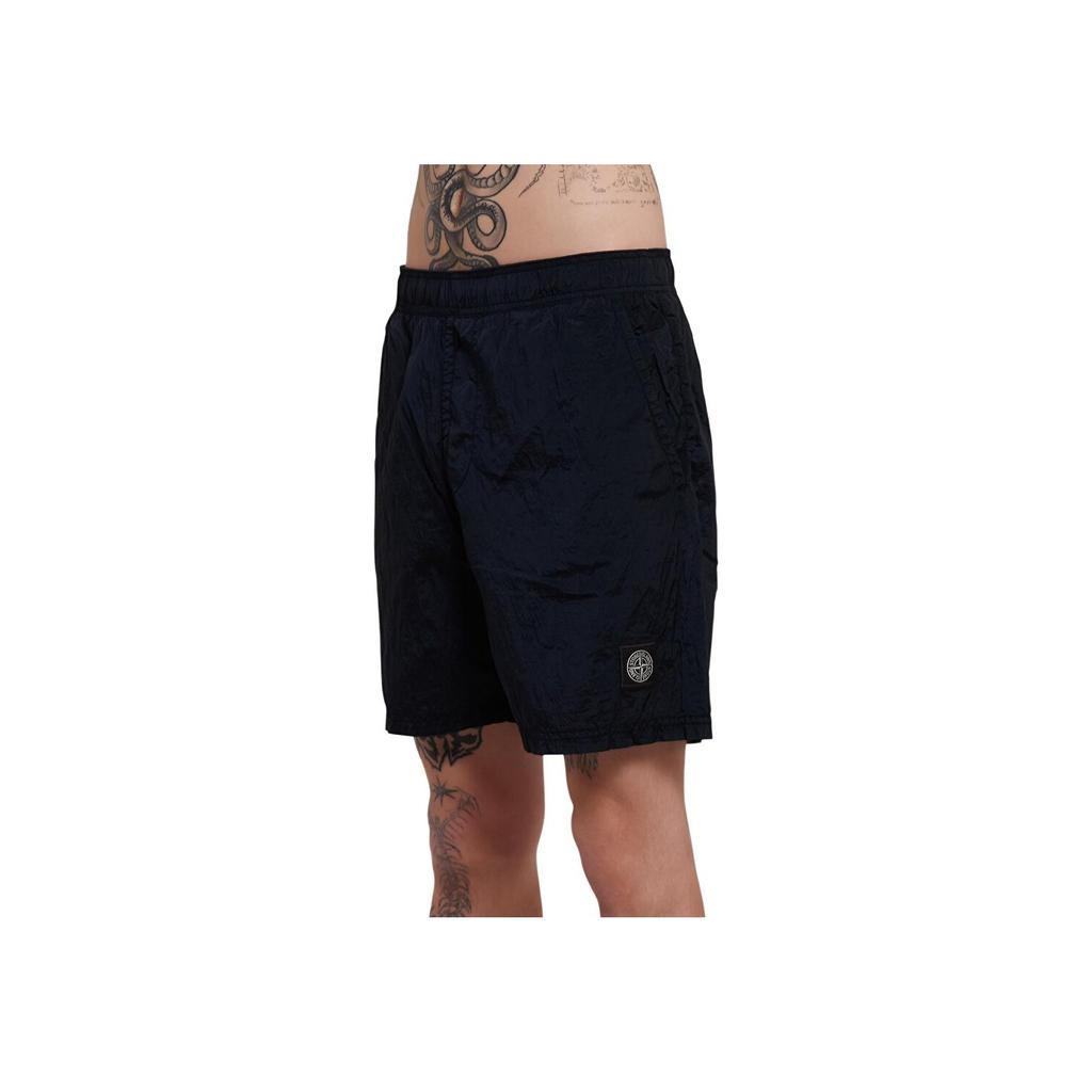 STONE ISLAND Весна Лето Металлический Нейлон Однотонный Эластичный Прямой Крой Логотип Повседневные Шорты Мужские шорты Темно-синий 1015B0943-V0020