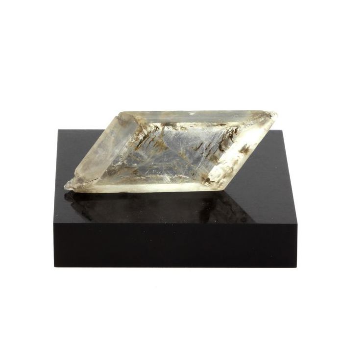 Pierres et Minéraux. Gypse. 67.1 ct. Sinard, Isère, Rhône-Alpes, France..