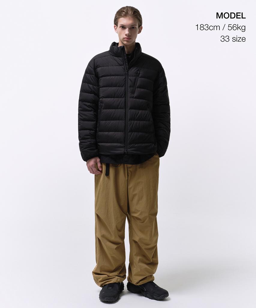 MUSINSA STANDARD [City Leisure] Fleece-Lined Wide Belted Parachute Pants [Mud Beige]