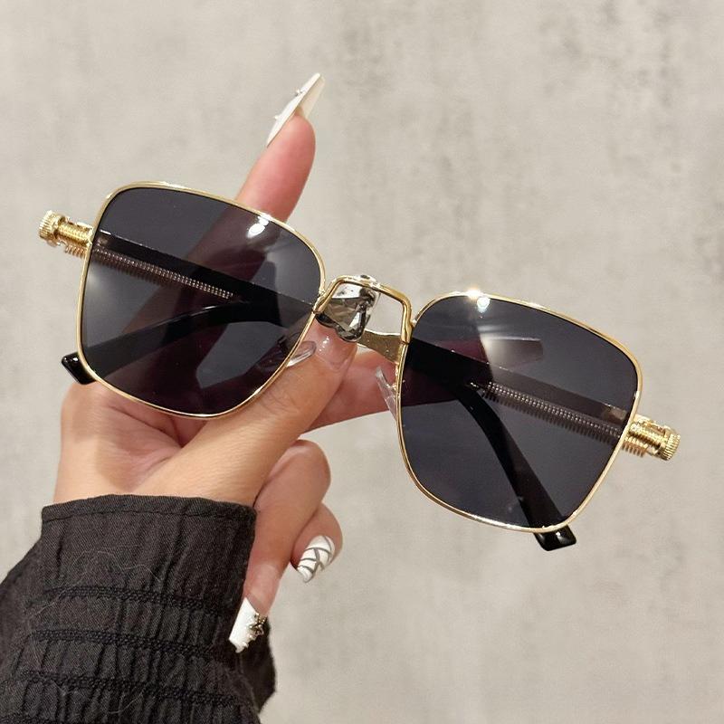 Новые очки Винтажные стимпанк квадратные металлические солнцезащитные очки Модные универсальные унисекс очки Уникальный стиль заявления Солнцезащитные очки