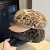 New Plush Leopard Print Octagonal Hat for Women In Autumn and Winter Versatile British Painter Hat Trendy and Cool PU Duck Tongue Beret Showing Face