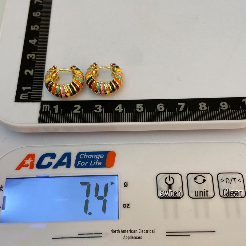Элегантные ретро серьги-капли с дофаминовым эффектом: Красочные и универсальные клипсы-круги для ушей для роскошного штриха
