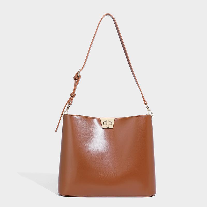 2025 Spring New Large-Capacity Handbag, High-End Shoulder Underarm Bag, Fashionable Commuting Crossbody Bucket Bag