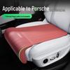 Совместимо с сиденьями Porsche Macan, Cayenne, 718 и 911 с удлиненной поддержкой для ног; подходит как для сиденья водителя, так и для сиденья пассажира.