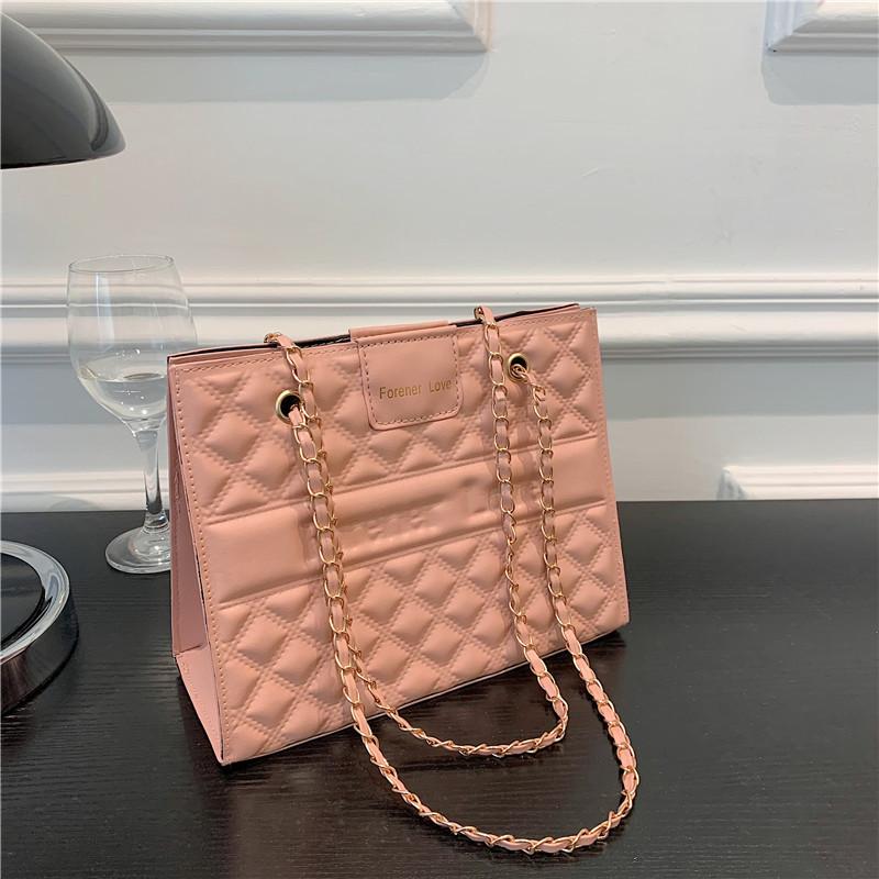 Модная бриллиантовая сумочка 2025 новая летняя темпераментная женская сумка большой вместимости трендовая сумка-тоут