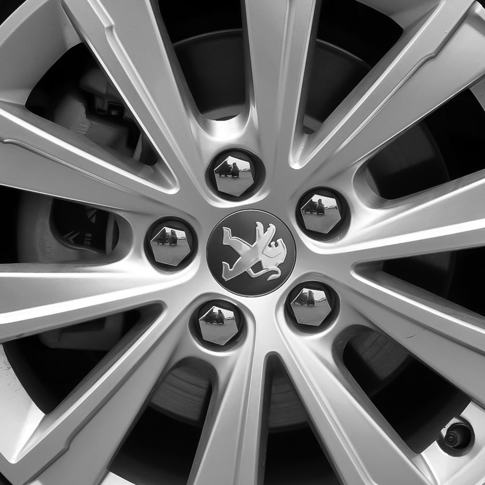 4Pcs 60mm Car Wheel Center Hub Cap Badge Cover For Peugeot 206 3008 308 307 2008 508 408 5008 301 2009 307 106 407 208 207 107